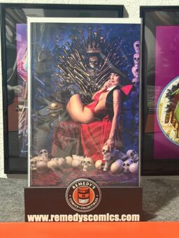 GIANT SIZED SAVAGE TALES (ONE SHOT) CVR H INC 1:10 IVY COSPLAY VAMPIRELLA VIRGIN VAR - Pre-Order - Releases 4/29/2026