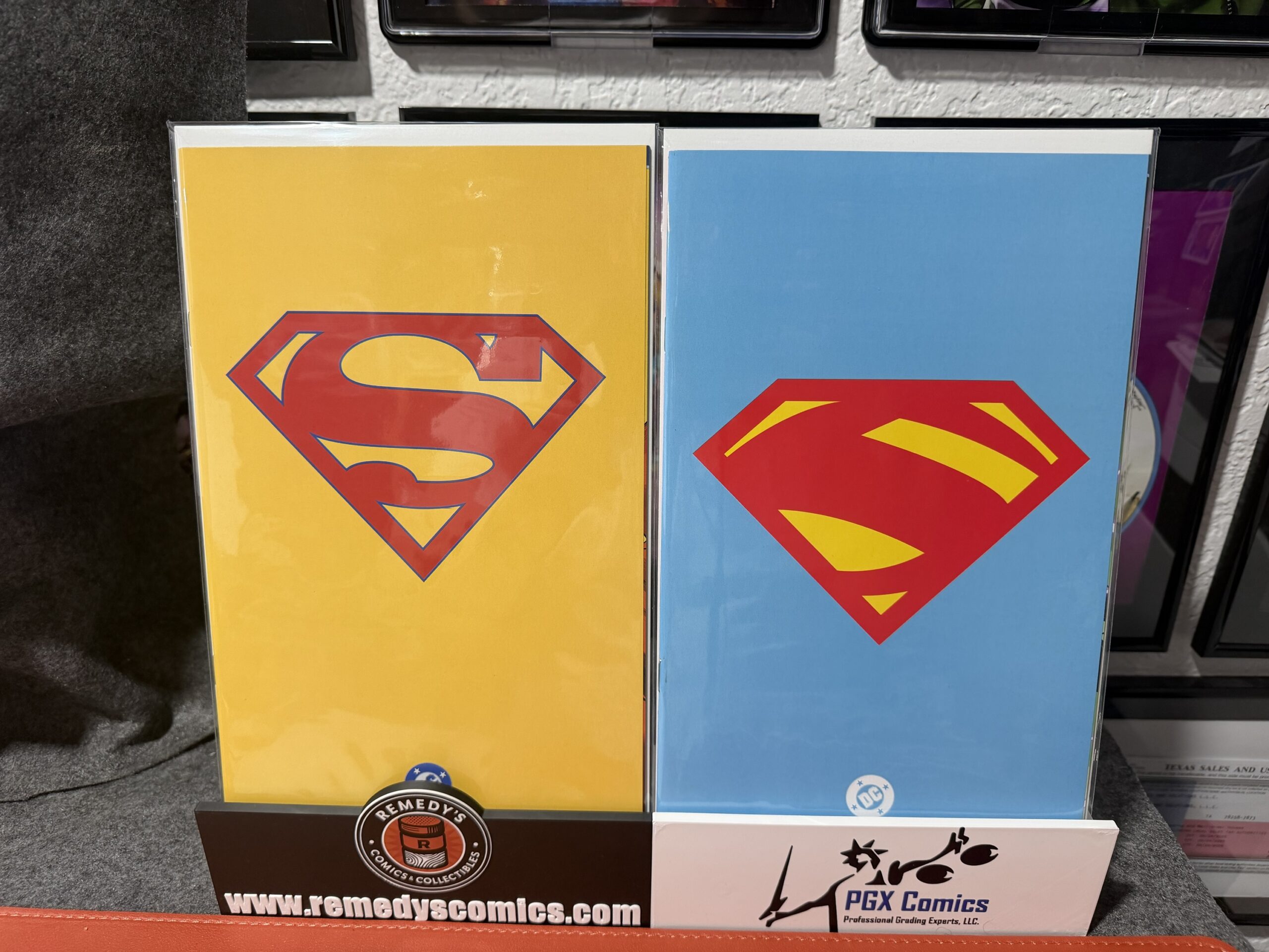 DC Heroes Symbol Set of 20 Comics Bundle - Image 8