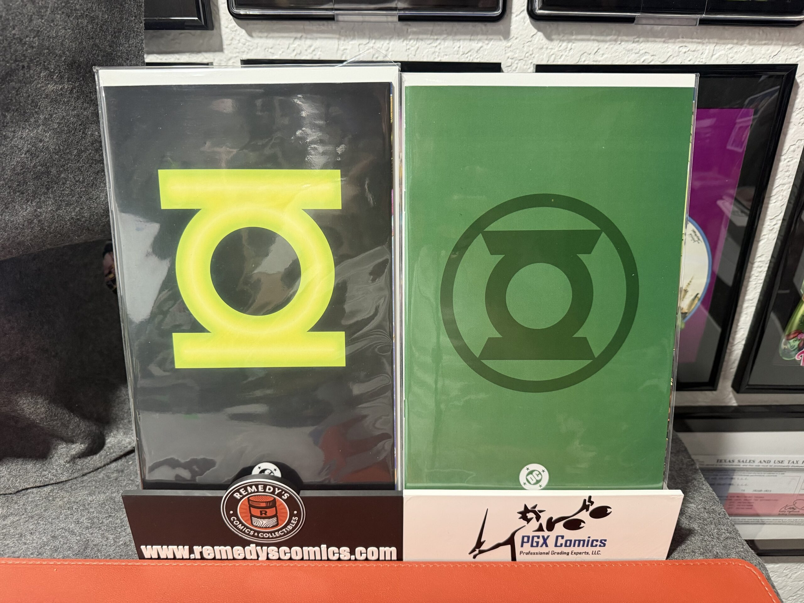 DC Heroes Symbol Set of 20 Comics Bundle - Image 7