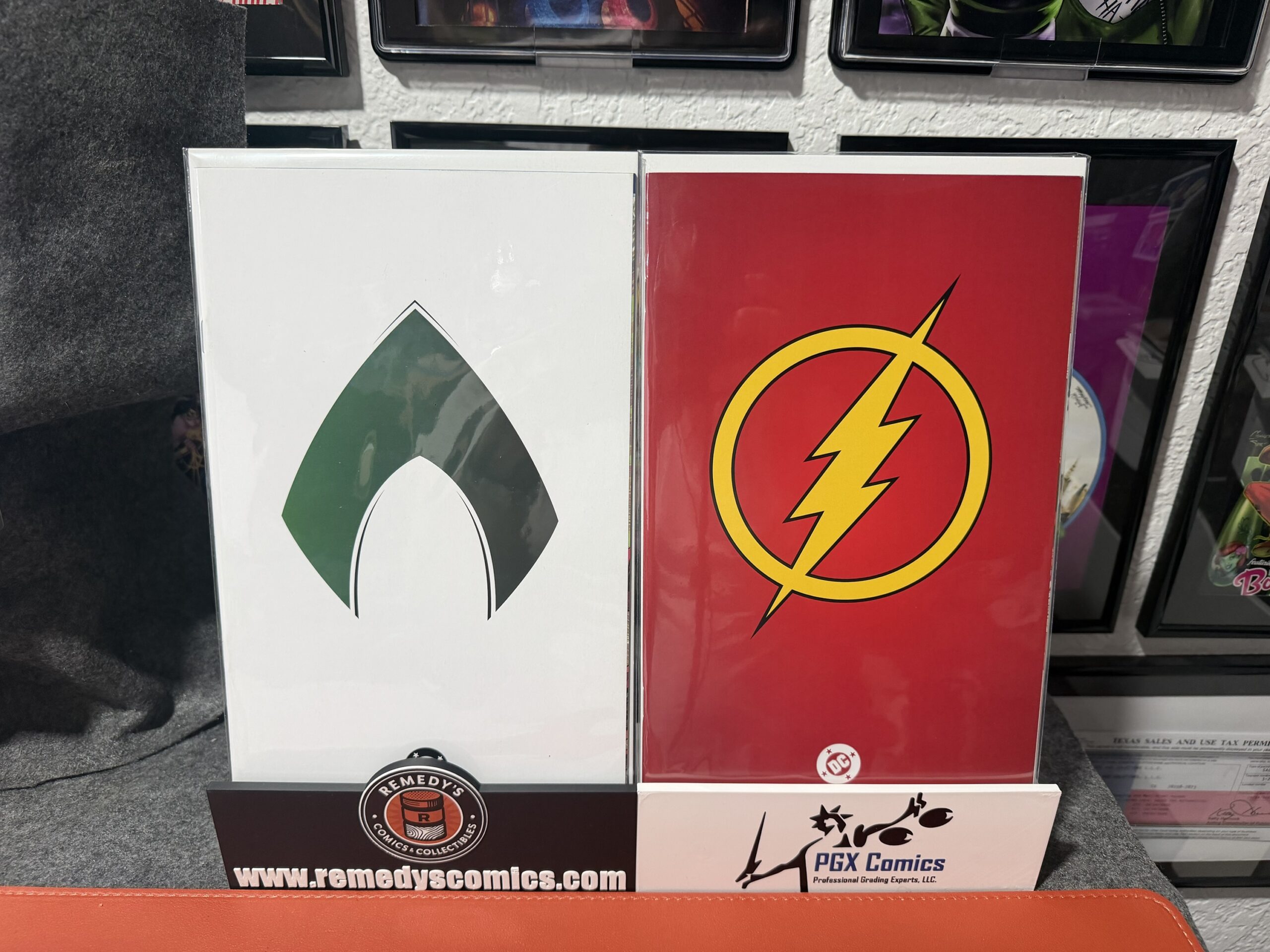 DC Heroes Symbol Set of 20 Comics Bundle - Image 5