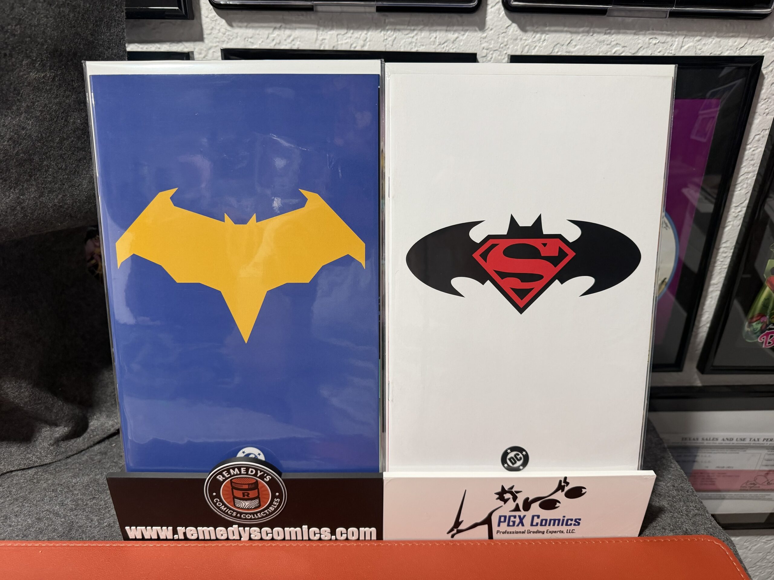 DC Heroes Symbol Set of 20 Comics Bundle - Image 4