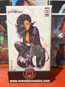 ABSOLUTE CATWOMAN #1 (OF 6) CVR D SOZOMAIKA CARD STOCK VAR - Release 6/10/26